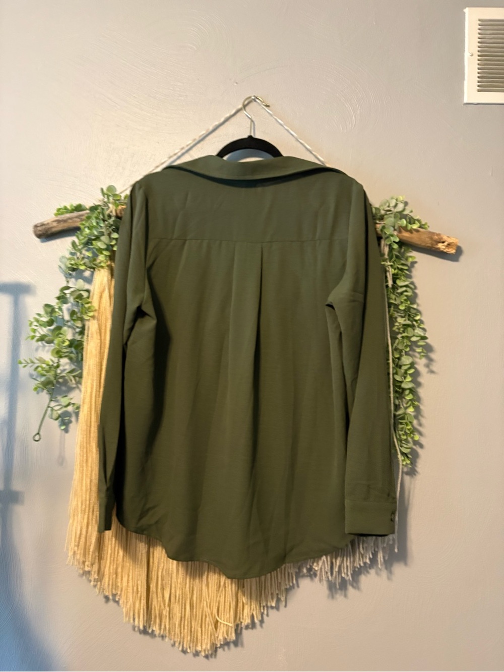 ⭐️4 for $40 ⭐️ Classic Button-Down Blouse Set in Olive Green and Dusty Rose - Picture 6 of 7